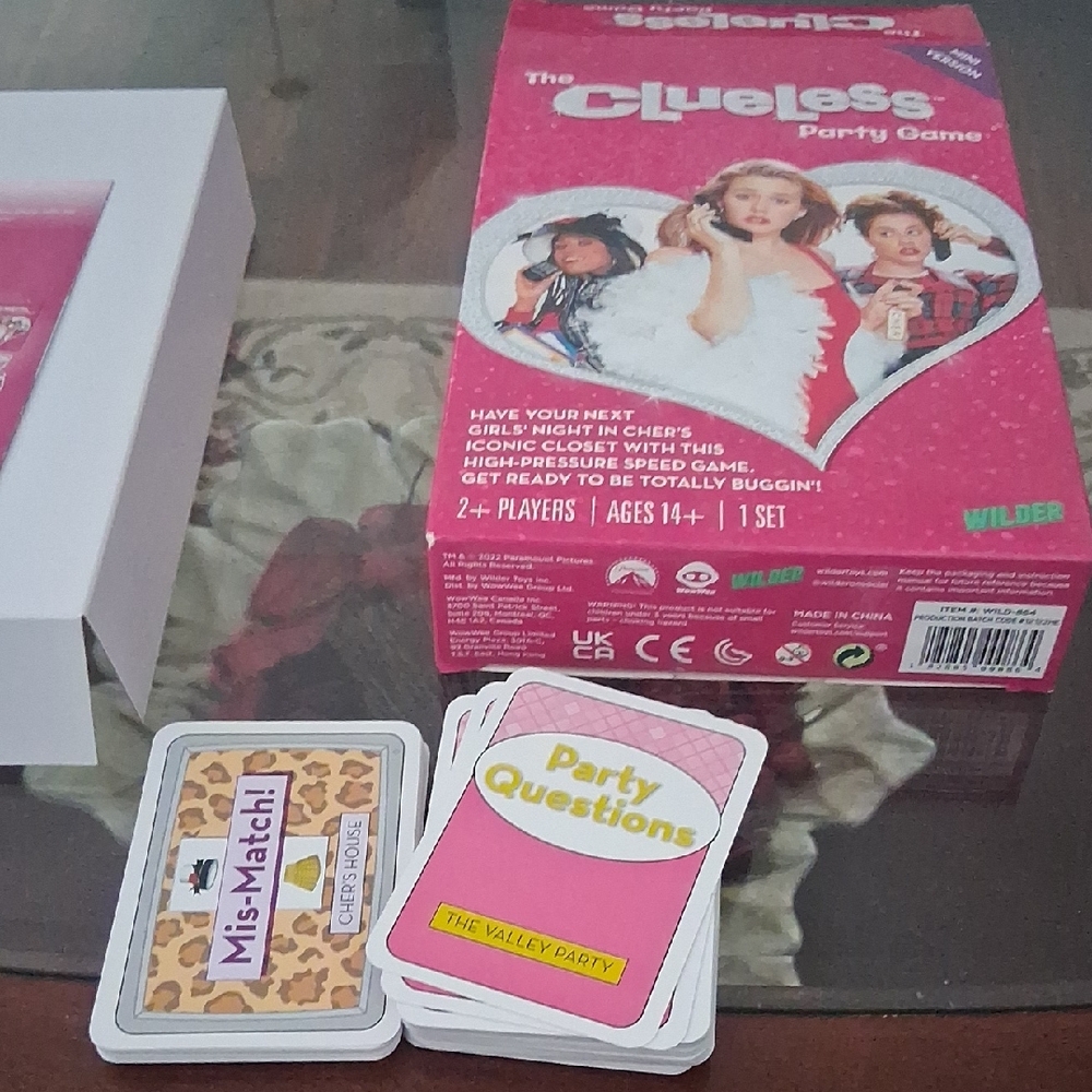 Clueless Party Game